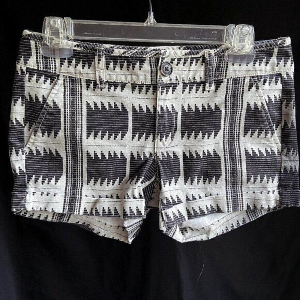 American Eagle Outfitters Aztec Midi Stretch Shorts
